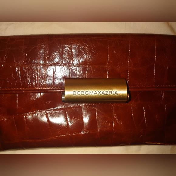 NWT Brown Leather BCBG MaxAzria Crocodile Chantal Clutch Purse Wristlet Gold - Picture 2 of 14